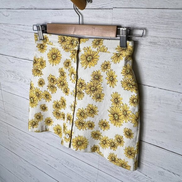 Forever 21 Skirt Juniors Size Small Sunflower Daisy Button Down Mini Springtime - Picture 4 of 16